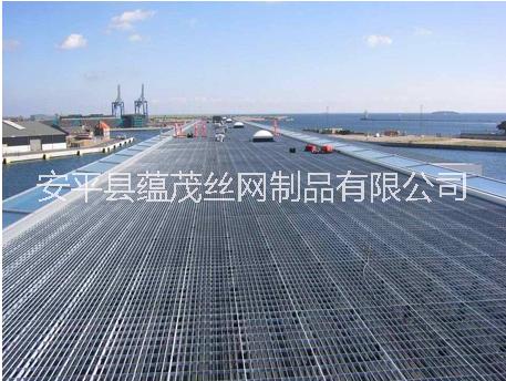 平臺鋼格板 平臺踏步鋼格柵 熱鍍鋅平臺踏步板 蘊茂絲網(wǎng)