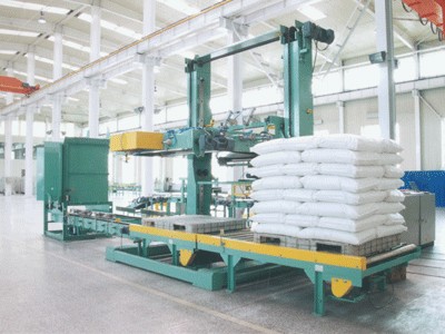 弘捷機(jī)械低位碼垛機(jī)-碼垛機(jī)生產(chǎn)廠家