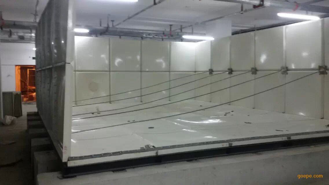 環(huán)保玻璃鋼水箱防漏水