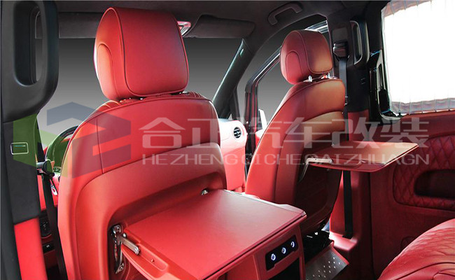 西安奔馳威霆合正改裝房車 紅色內(nèi)飾多喜臨門