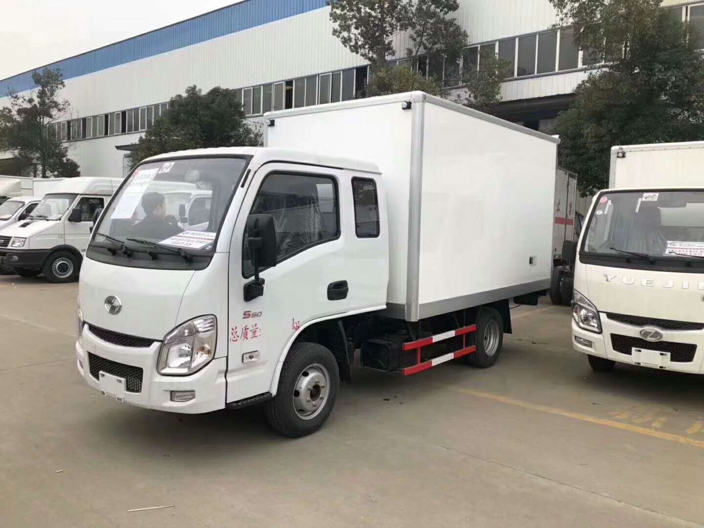 躍進(jìn)排半冷藏車圖片價(jià)格出售