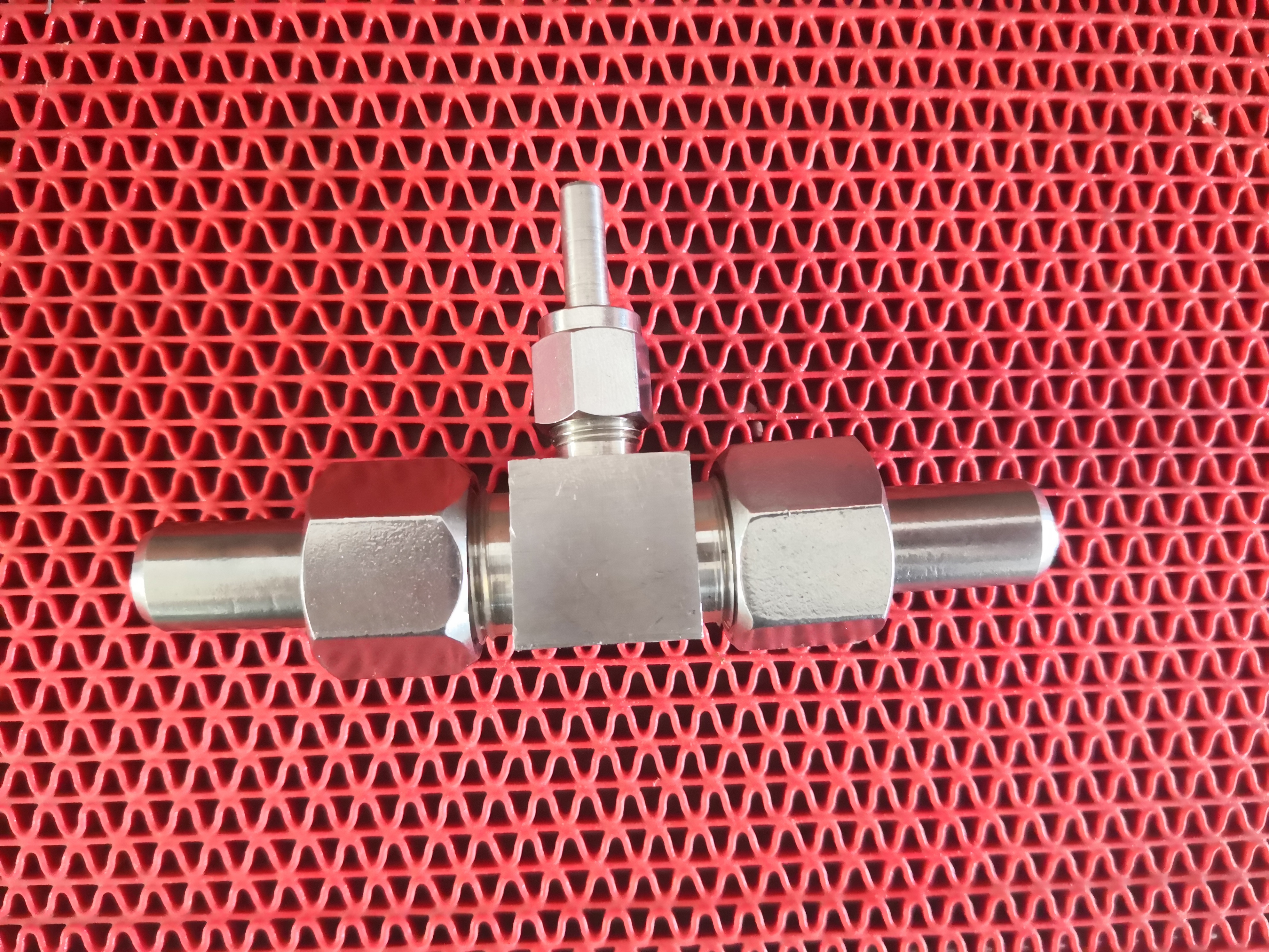 液壓三通 氣動三通 氣動接頭 氣動彎頭