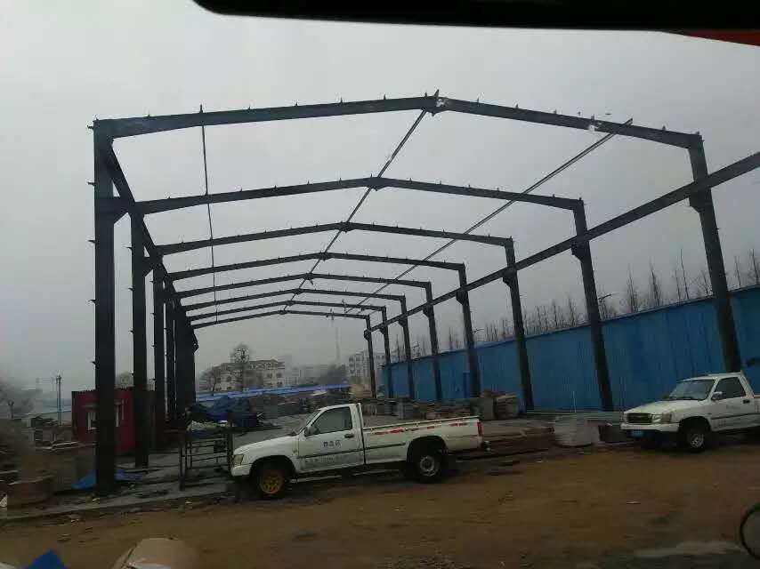 高質(zhì)量高標(biāo)準(zhǔn)鋼結(jié)構(gòu)廠房設(shè)計(jì)與施工