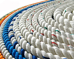 廠家直銷批發(fā)彩色三股繩