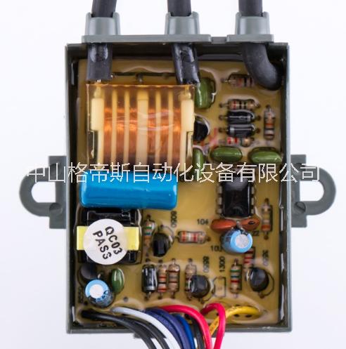 AB膠電路板自動(dòng)灌膠機(jī) 電路控制板灌膠機(jī) 控制板自動(dòng)灌膠機(jī)廠家