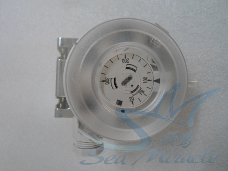 SIEMENS  QBM81-5中央空調(diào)空氣壓差開關(guān)控制器