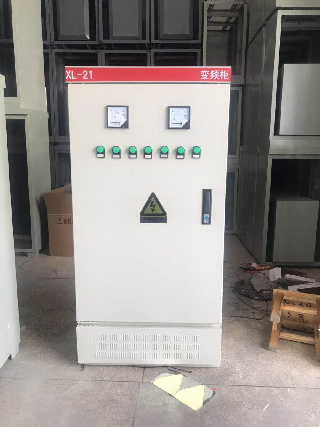 上海滬門風(fēng)機(jī)*變頻器380V55KW
