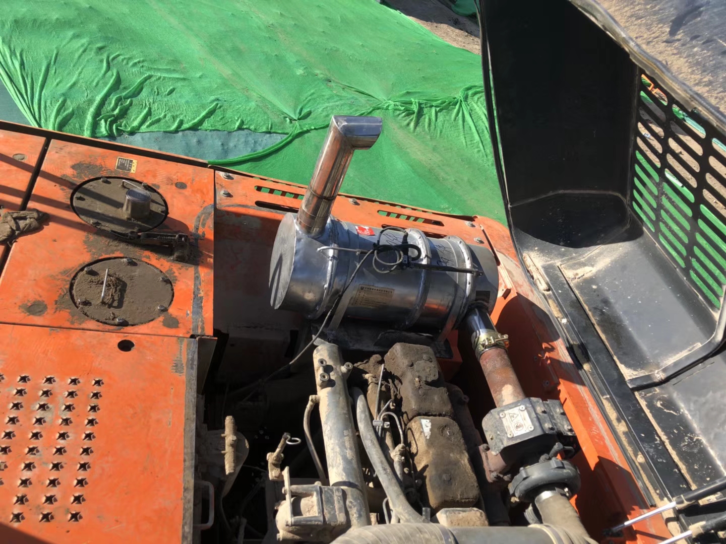 工程機(jī)械 挖掘機(jī)尾氣凈化裝置 使用所有非道路移動(dòng)工程機(jī)械設(shè)備的尾氣處理