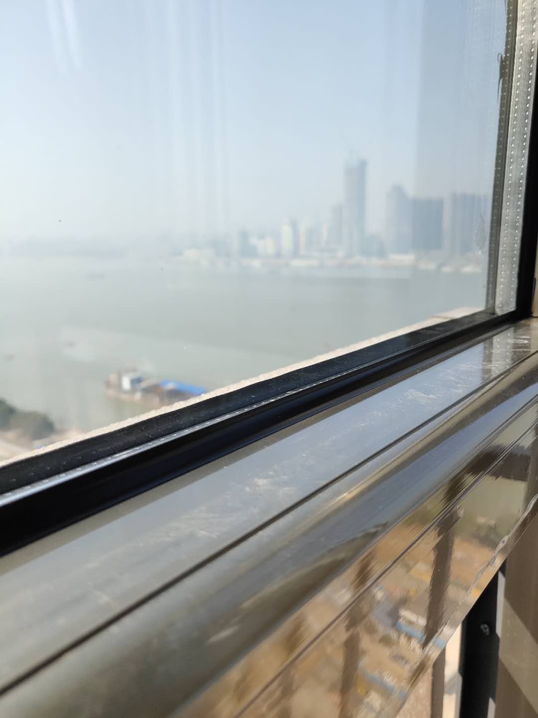 窗紗一體窗顏色