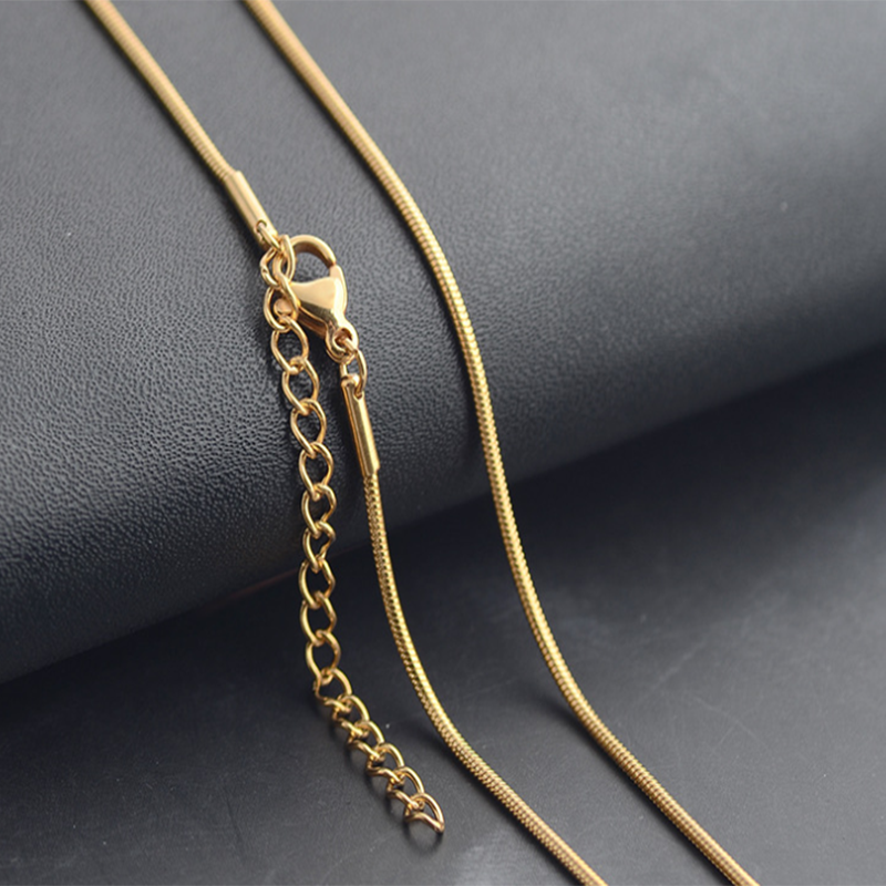 供應(yīng)不銹鋼軟蛇鏈、不銹鋼扁蛇鏈、不銹鋼圓蛇鏈、不銹鋼方蛇鏈等