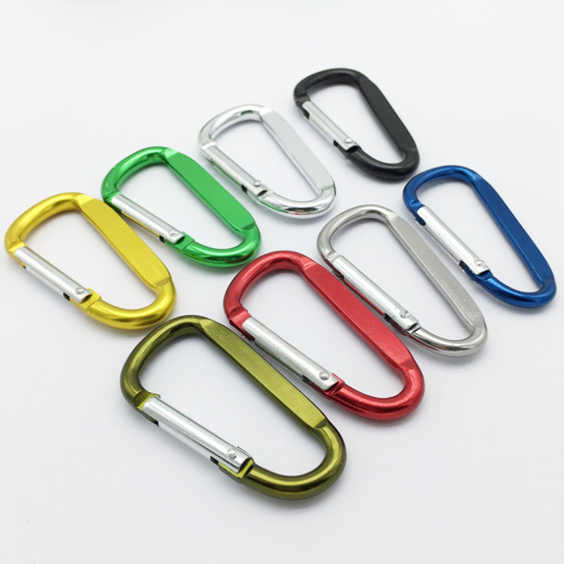 專業(yè)生產(chǎn)登山扣，螺絲扣，狗扣，線扣等