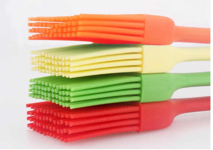 3支裝一體式硅膠刷 耐高溫?zé)舅⒌案夂媾?食物刷烘培工具 硅膠刷