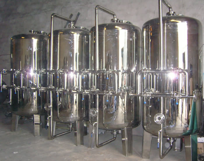 玻璃鋼多介質(zhì)過濾器廠家