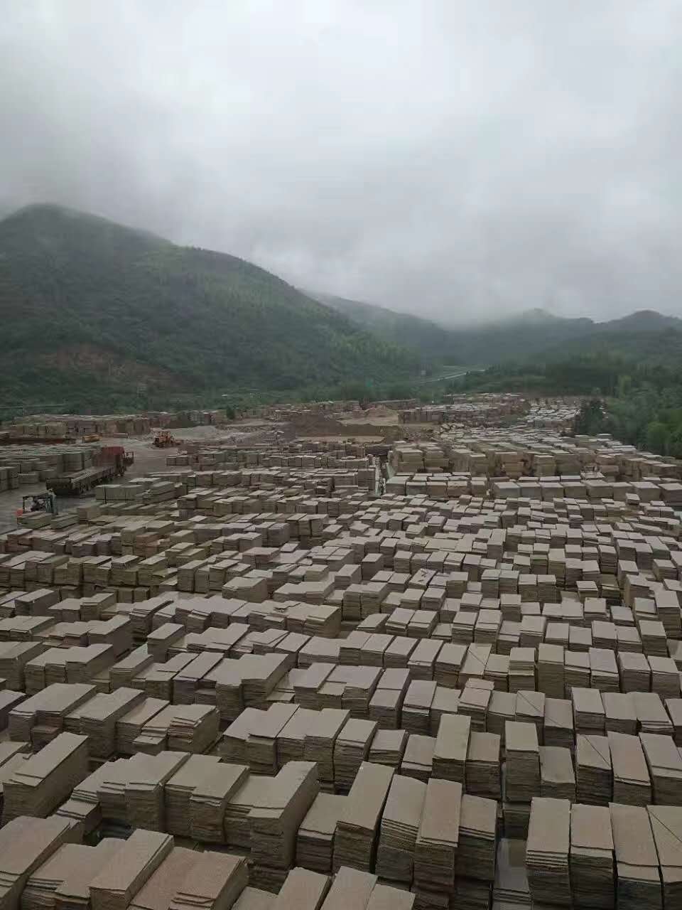 黃金麻 異形石材 黃金麻廠家 黃金麻供應(yīng) 黃金麻直銷