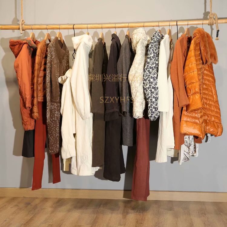 ZOLLE因為秋冬，另有奈蔻一三國際和言莫名凱倫詩雅瑩