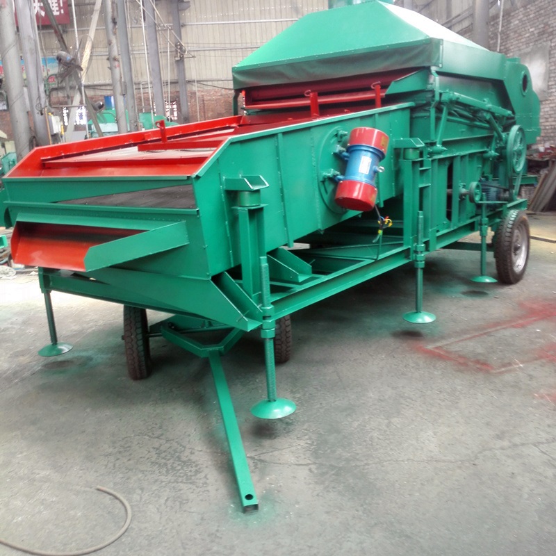 大型糧倉里糧食篩雜*篩選機