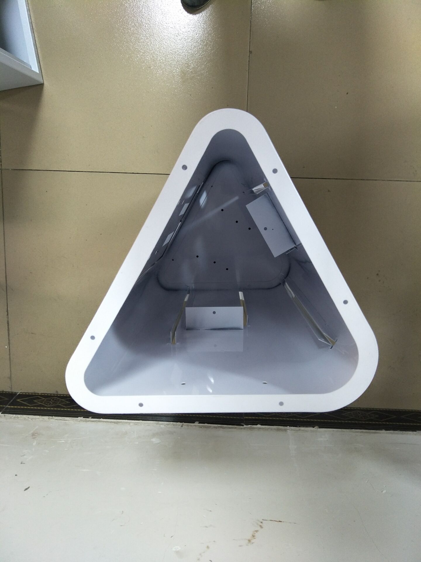 醫(yī)療美容儀器機體機箱機柜廠家加工定制