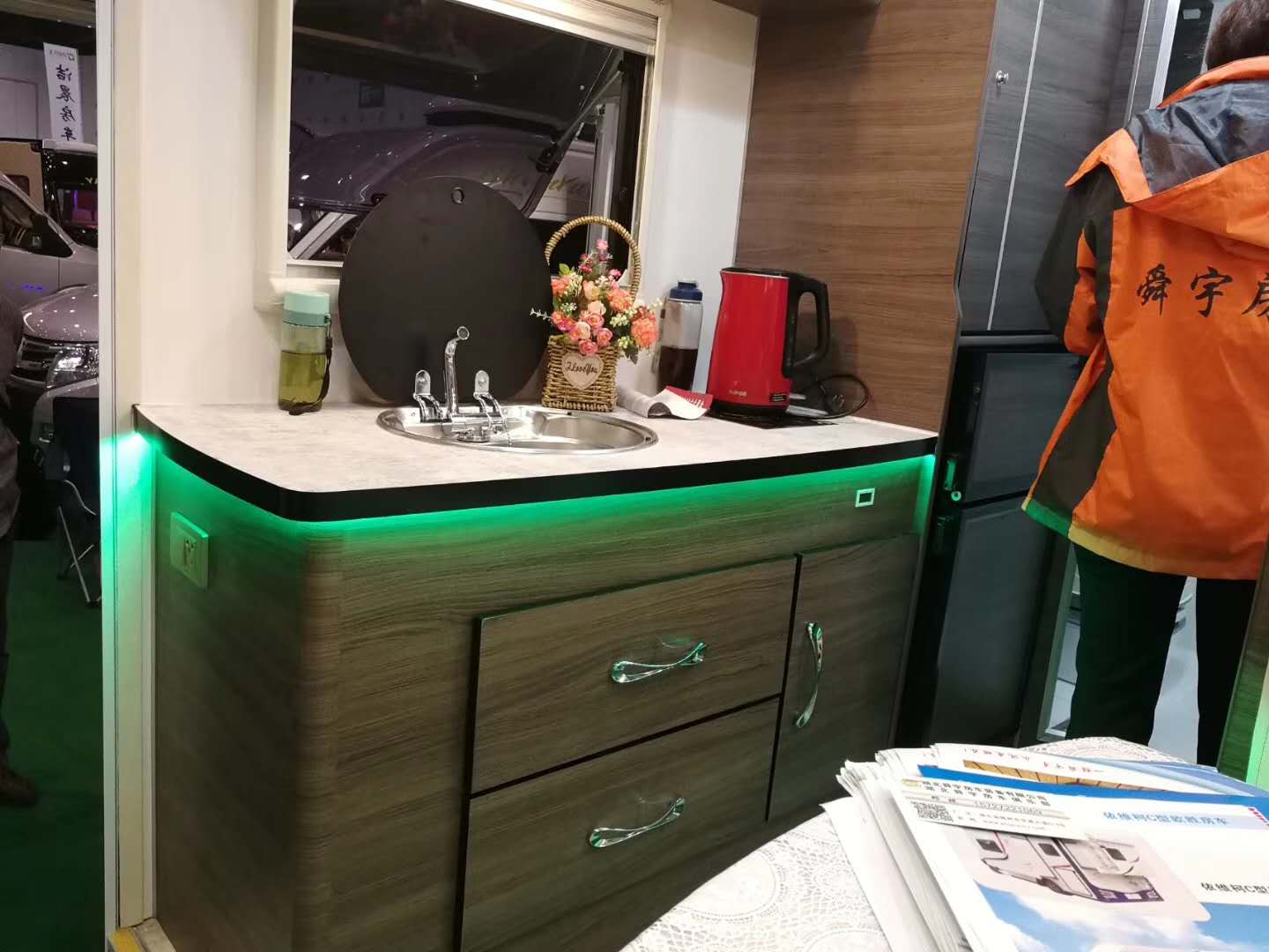 舒適大通C房車