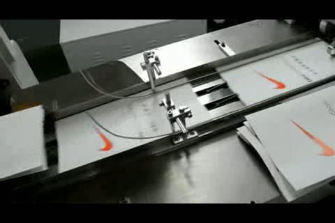 銅版紙手提袋制造機(jī)器 手提袋制造機(jī)器 環(huán)保銅版紙手提袋設(shè)備