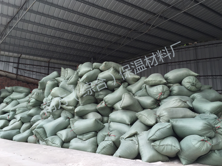 珍珠巖 保溫隔熱材料 膨脹珍珠巖