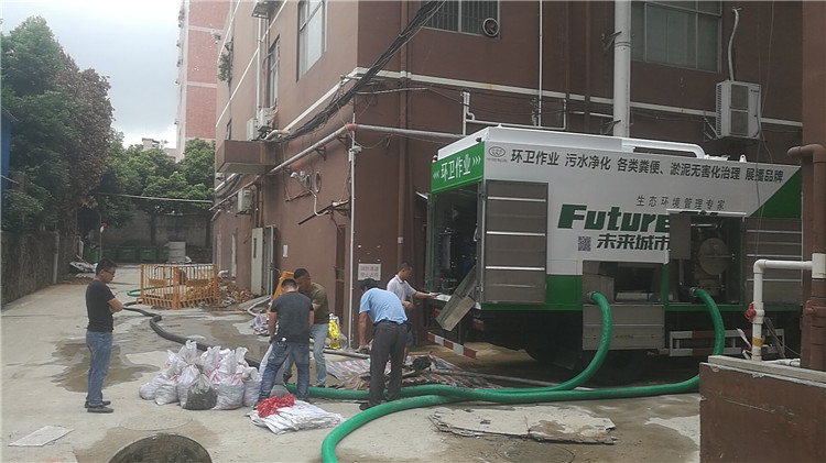 糞污凈化吸污車_廣東糞污凈化吸污車_環(huán)保糞污凈化吸污車
