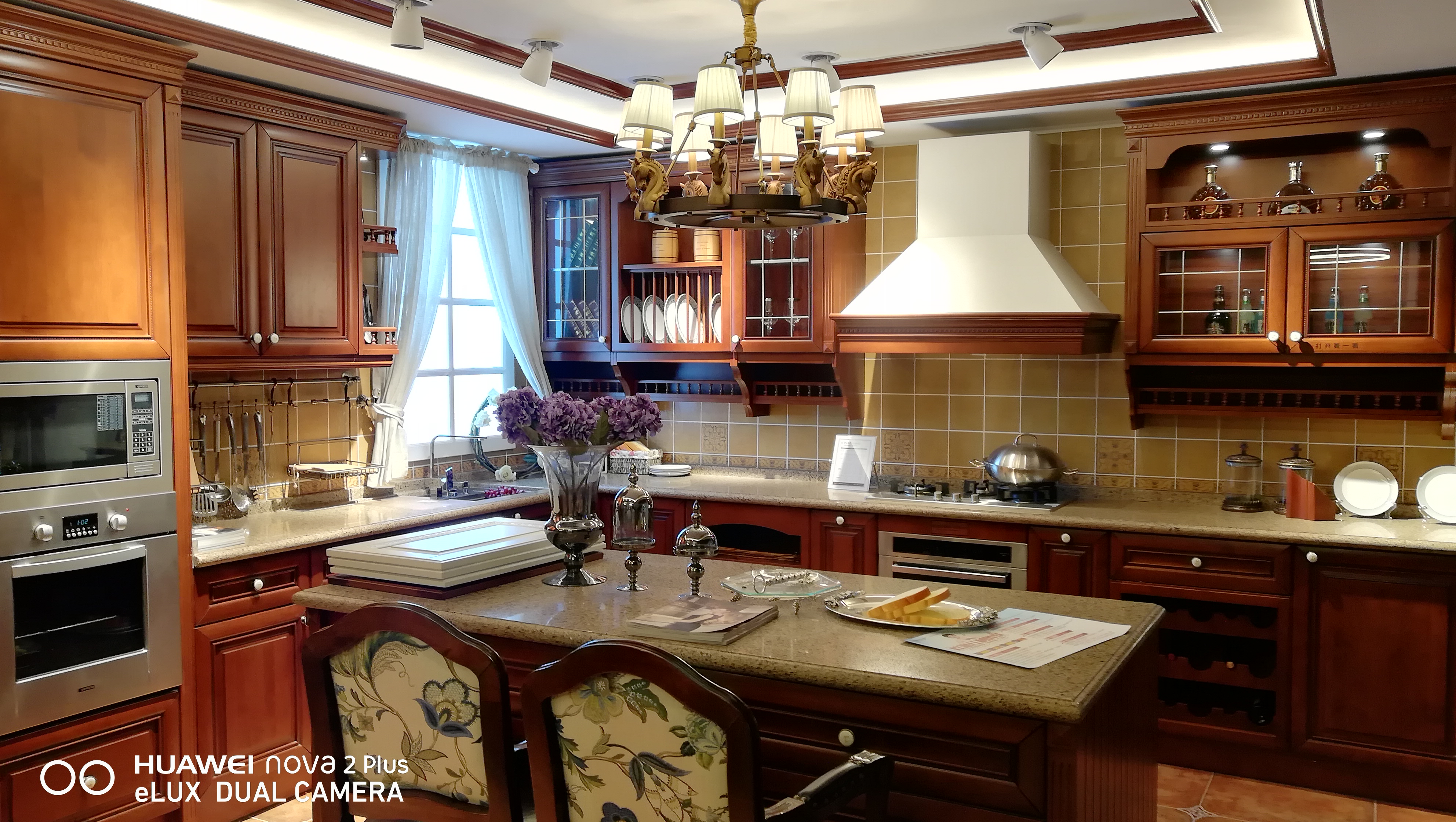 泗陽(yáng)縣歐派整體定制櫥柜熱線：18951291230