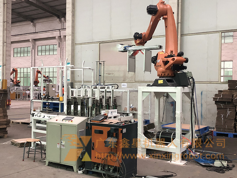 湛江封箱機(jī)廠家，湛江裝箱機(jī)廠家，湛江碼垛機(jī)廠家，鑫星碼垛機(jī)器人，鑫星搬運(yùn)機(jī)器人