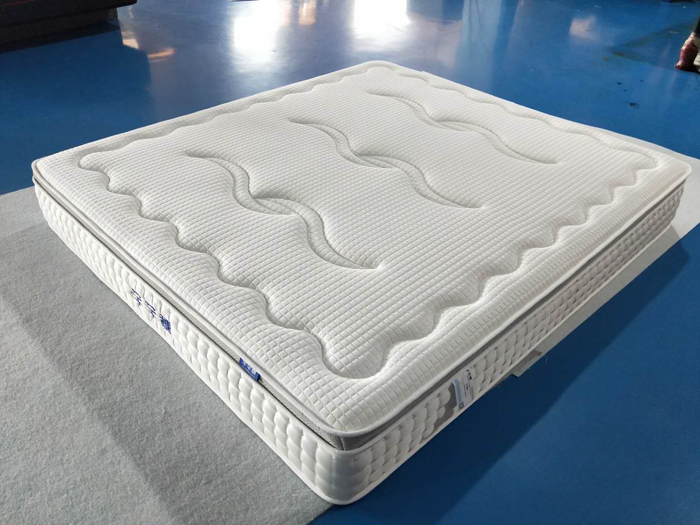 乳膠床墊款式、廣東乳膠床墊生產(chǎn)廠家、高端乳膠床墊廠家直銷、乳膠床墊出廠價(jià)、專業(yè)床墊廠