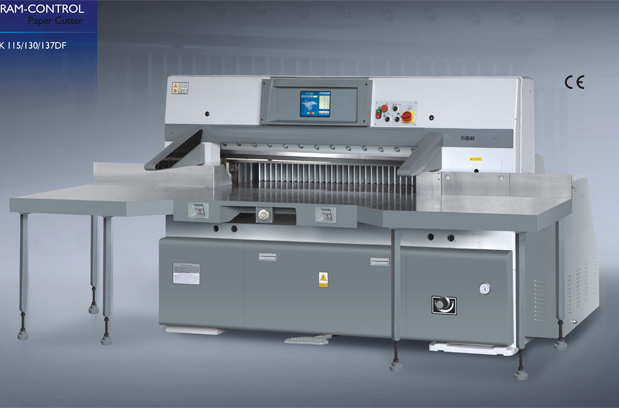 超全張機械式數(shù)顯切紙機  張機械式數(shù)顯切紙機