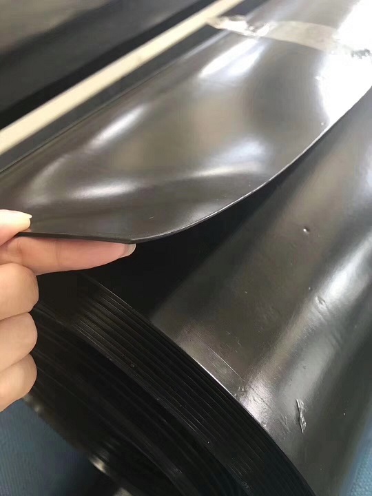 重慶廠家HDPE防滲土工膜