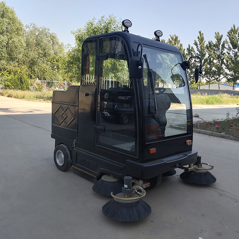 電動三輪掃路車 小型全封閉電動掃路車  多功能自動電動掃路車廠家