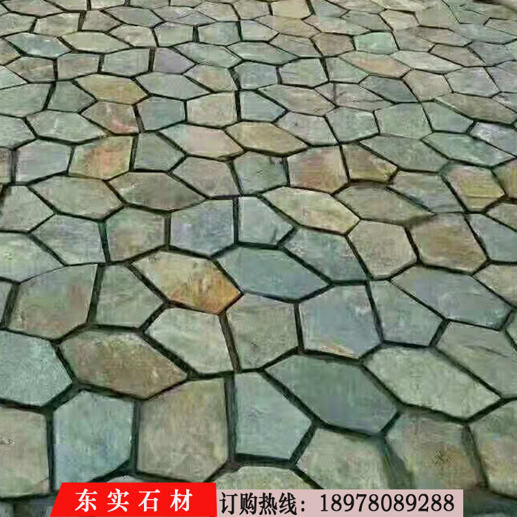 青石板自然面板材 芝麻黑G654質(zhì)量 碎拼價格