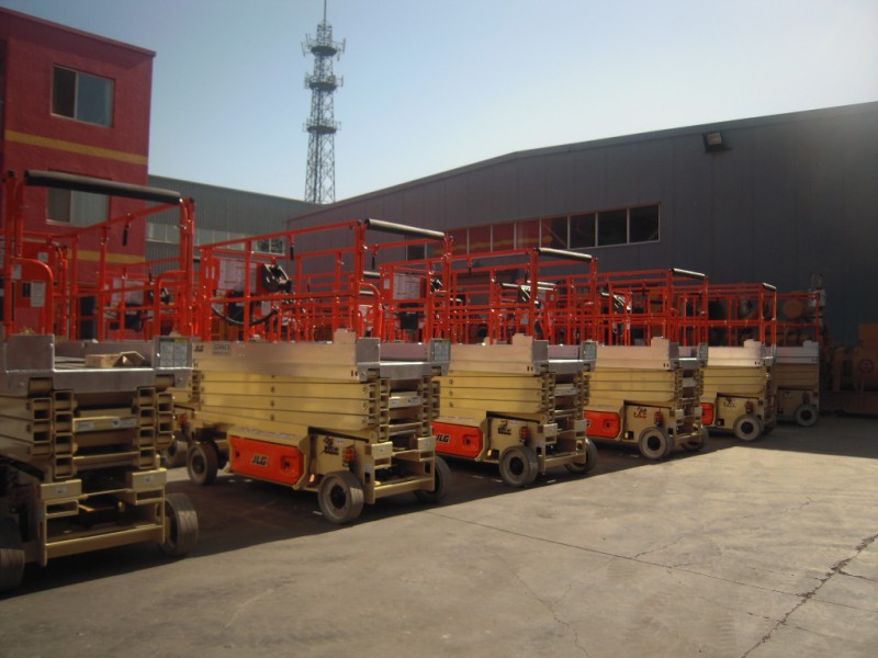 嘉興桐鄉(xiāng)哪有23米高空作業(yè)車出租，平湖嘉善便宜25米自行登高車有