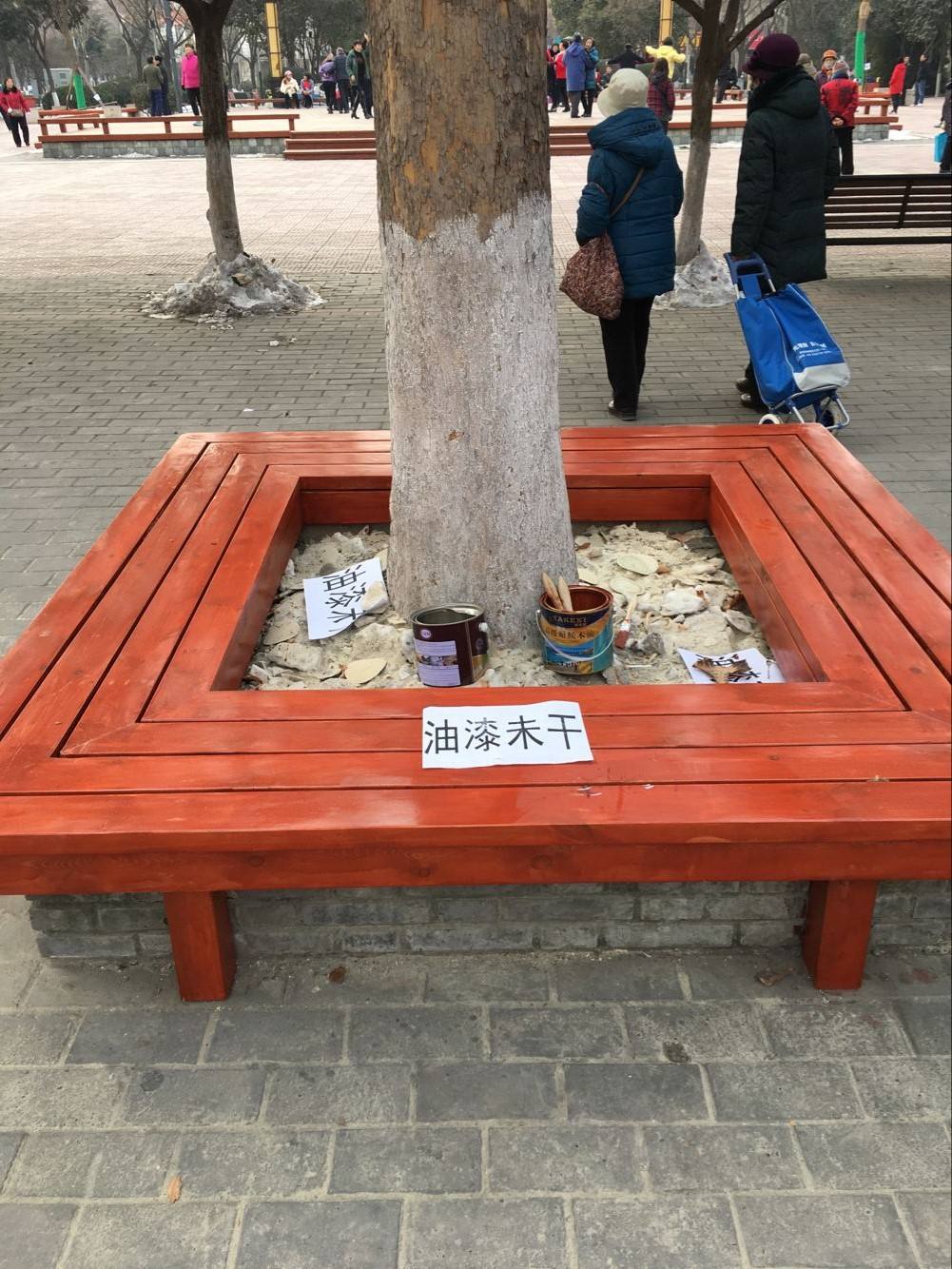 蘇之防腐木樹(shù)圍凳定制價(jià)格