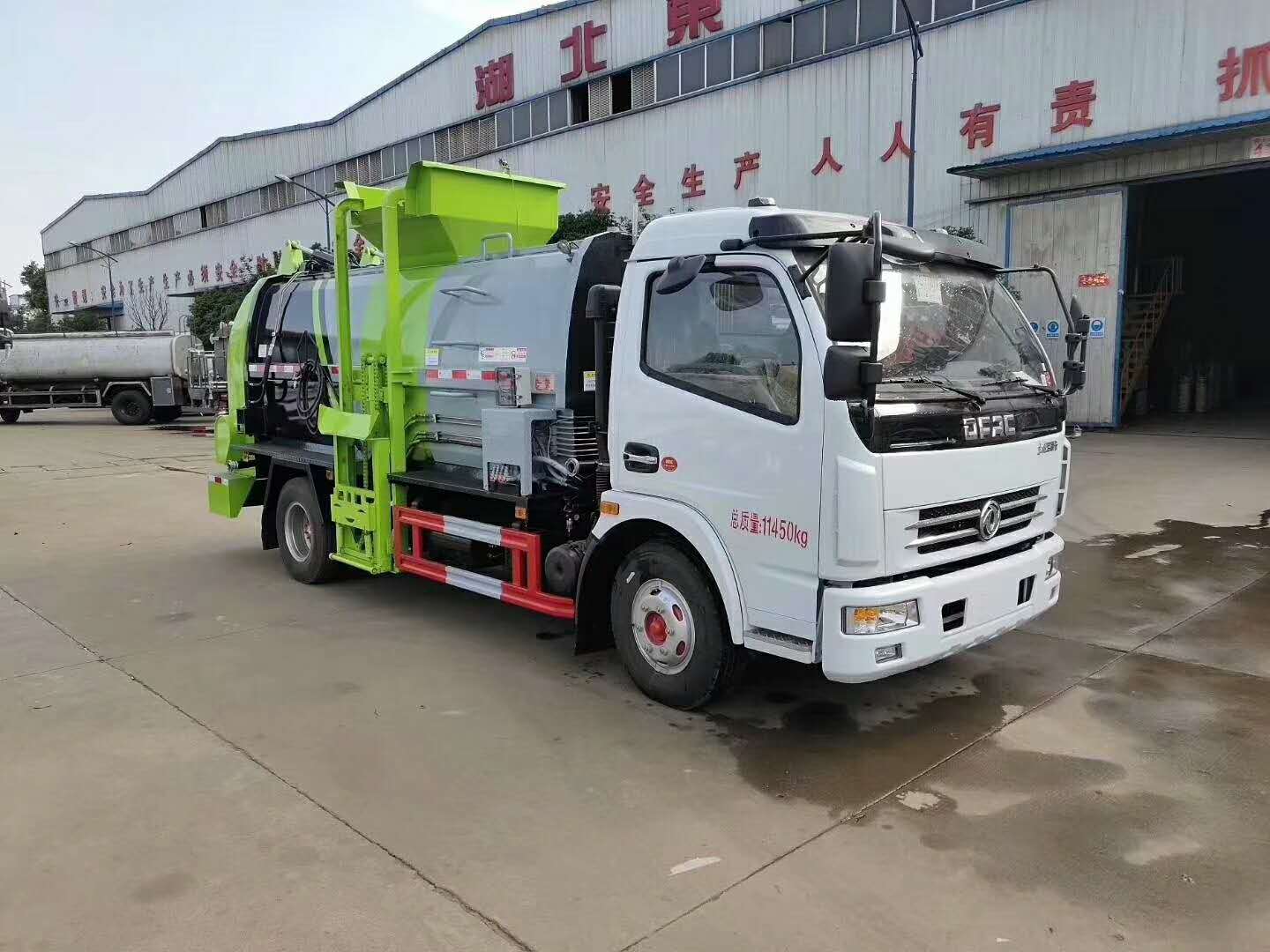 東風(fēng)泔水垃圾車_廣東廠家特惠批發(fā)價格