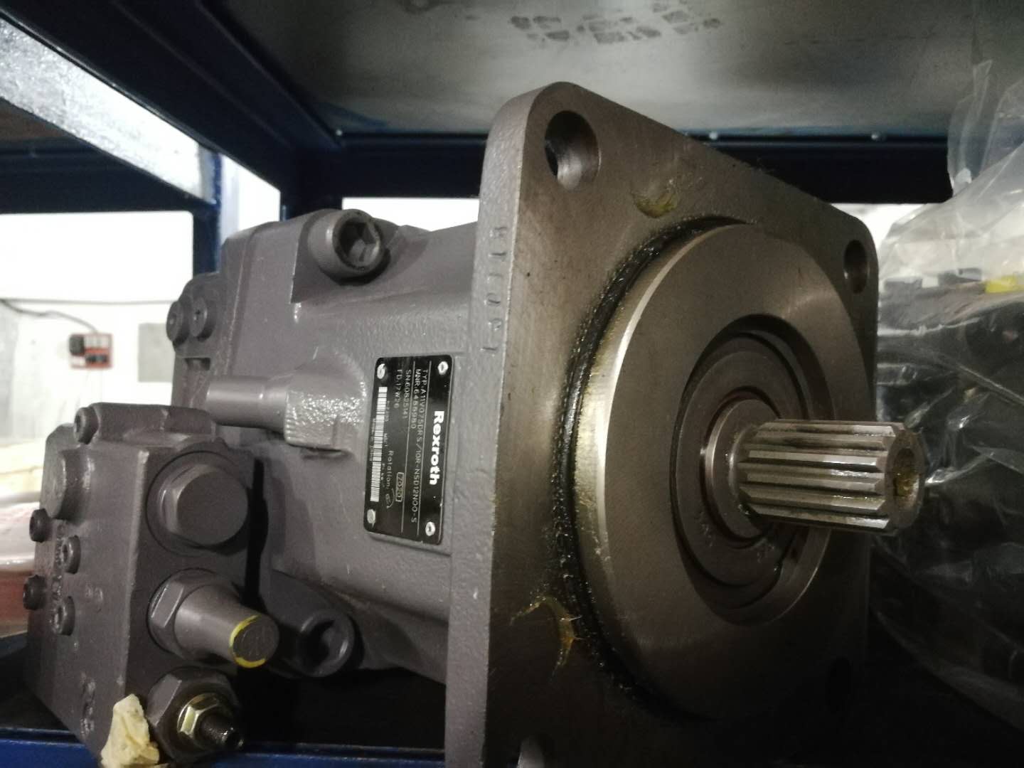 維修泵車液壓泵 維修力士樂液壓泵A11VO75DRS