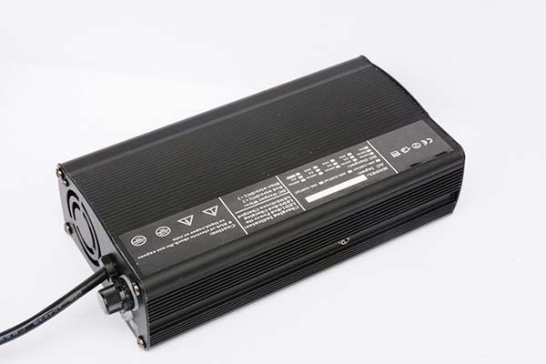 電動車充電器廠家 48V2.5A