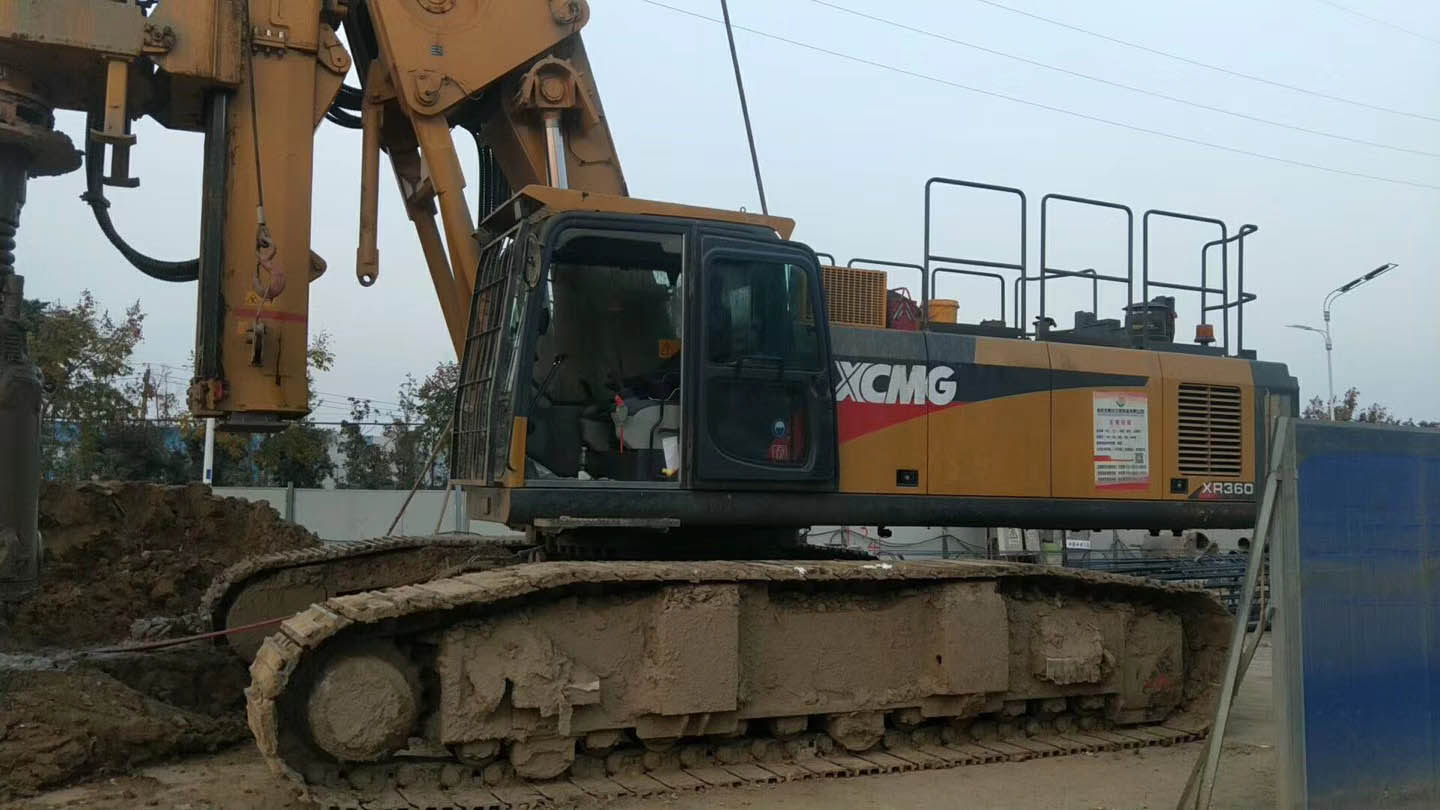 低排放280旋挖鉆的優(yōu)點，安徽多臺鉆機設(shè)備租賃