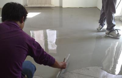 固安承接地坪漆 水泥自流平施工 車間車庫廠房倉庫地面刷漆環(huán)氧地坪漆施工