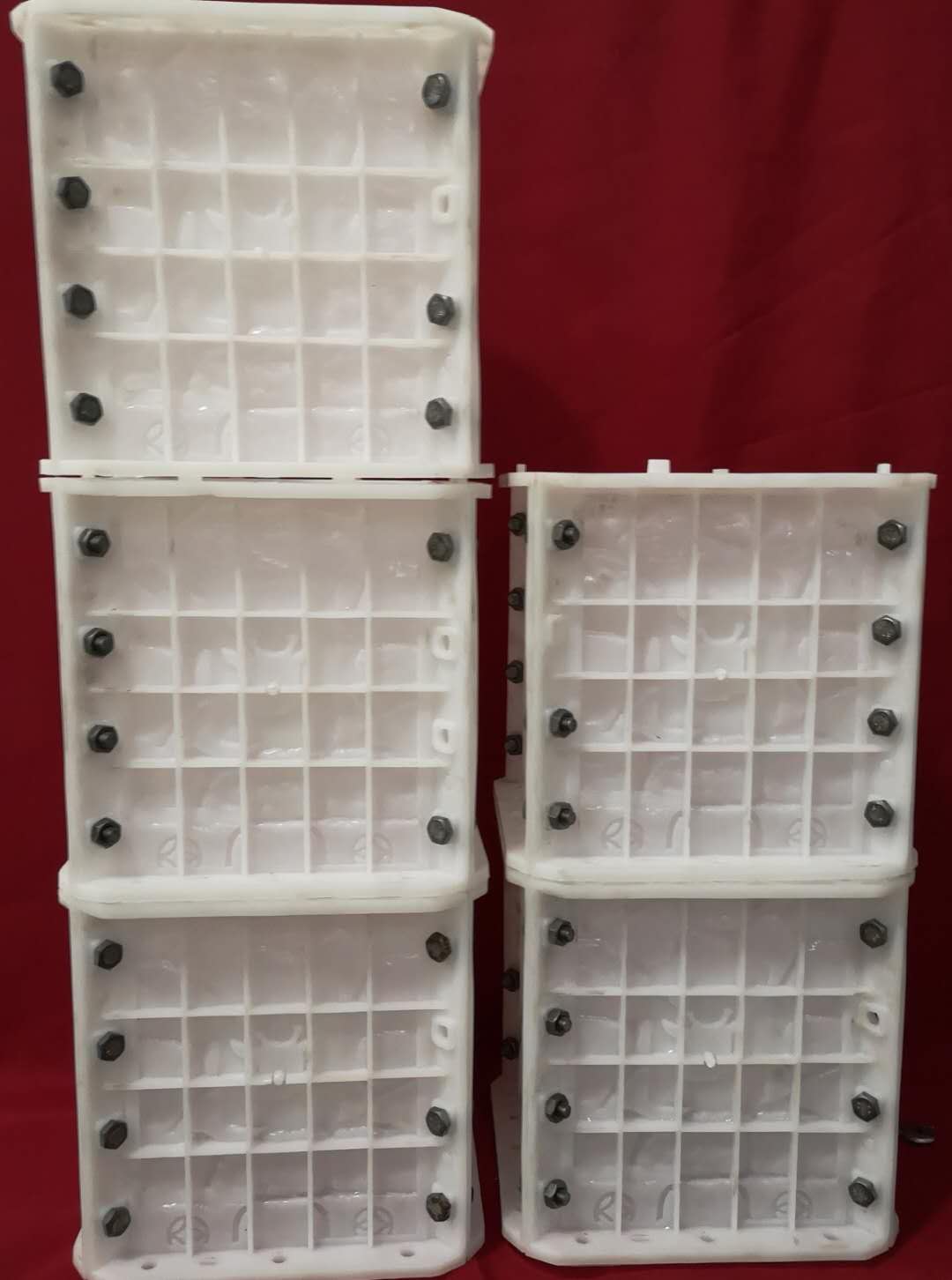 供應(yīng)高安水泥葫蘆機器生產(chǎn)廠家，高安藝術(shù)圍欄機器供應(yīng)商電話
