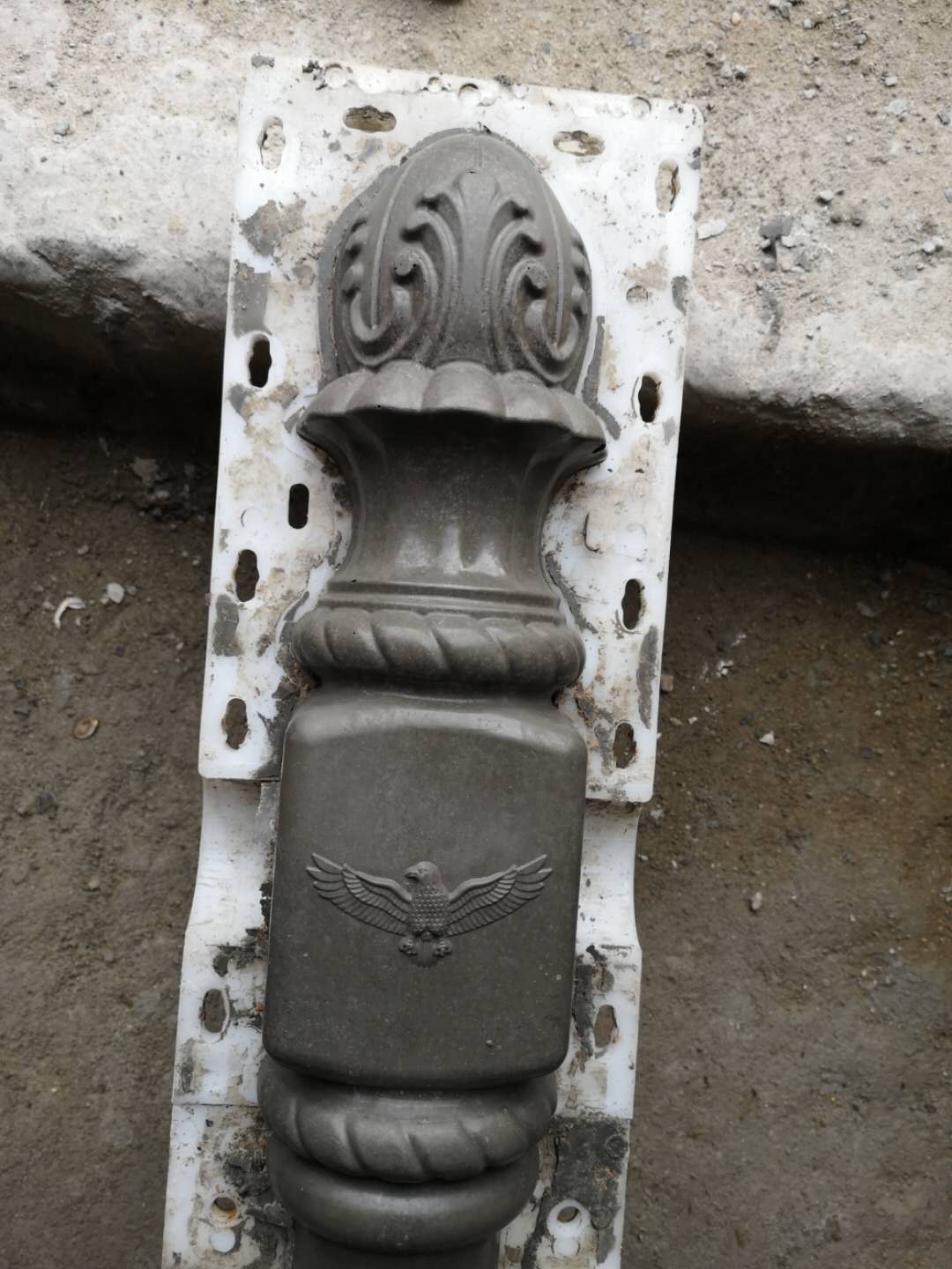 供應(yīng)江西水泥葫蘆模具供應(yīng)商，水泥葫蘆模具供貨商，水泥葫蘆模具批發(fā)商