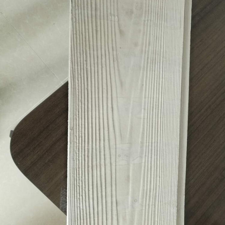 綠筑仿木紋水泥板 湖南纖維水泥木紋板 長(zhǎng)沙木紋裝飾板