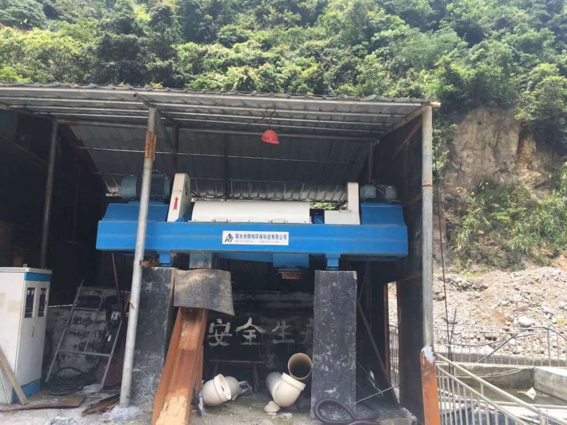 漢中進(jìn)口材質(zhì)污泥脫水離心機(jī)定制高端品質(zhì)
