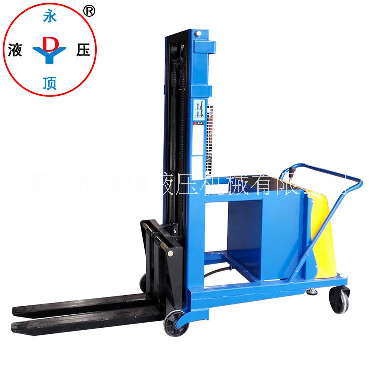 電動(dòng)液壓堆高車(chē)報(bào)價(jià) 江蘇電動(dòng)液壓堆高車(chē)批發(fā) 江蘇電動(dòng)液壓堆高車(chē)供應(yīng)商  1噸2米半電動(dòng)液壓配重堆高叉車(chē)