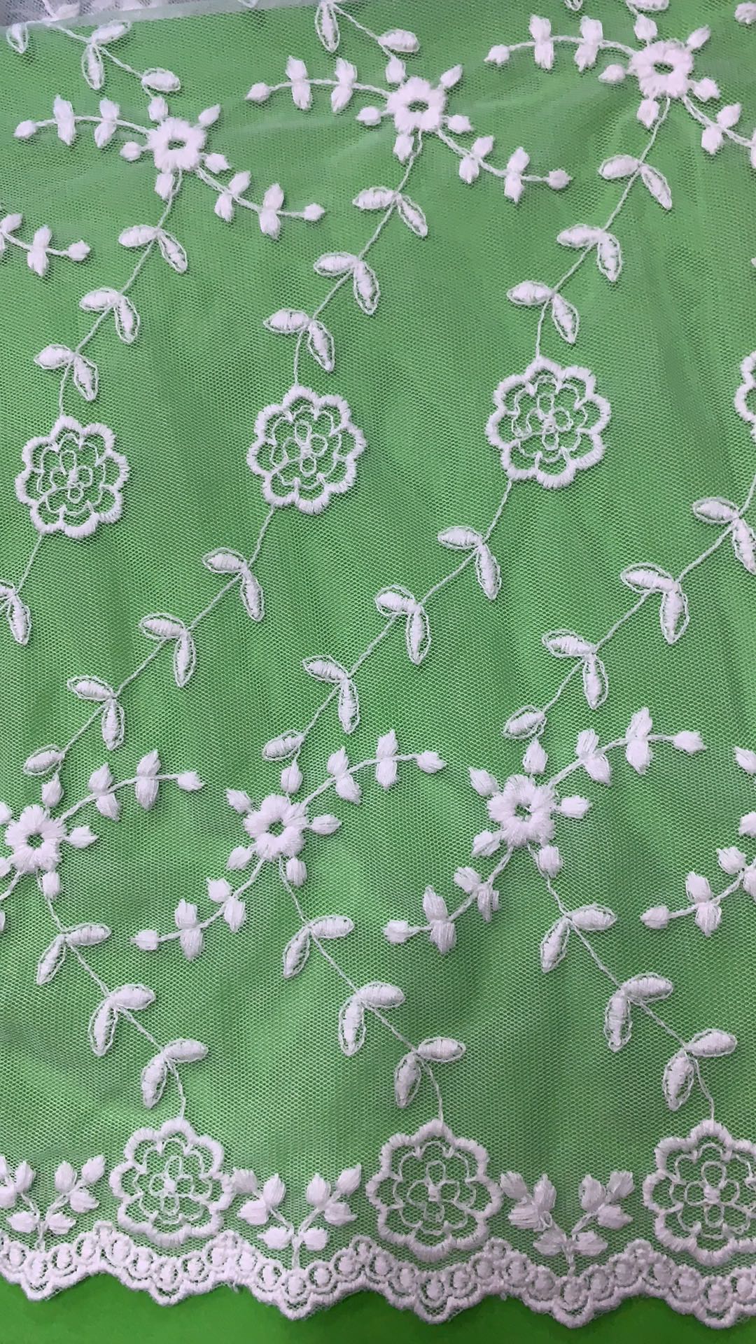 網(wǎng)布刺繡花邊面料 時尚女裝花邊面 刺繡花邊面水溶花邊生產(chǎn)廠家網(wǎng)布繡