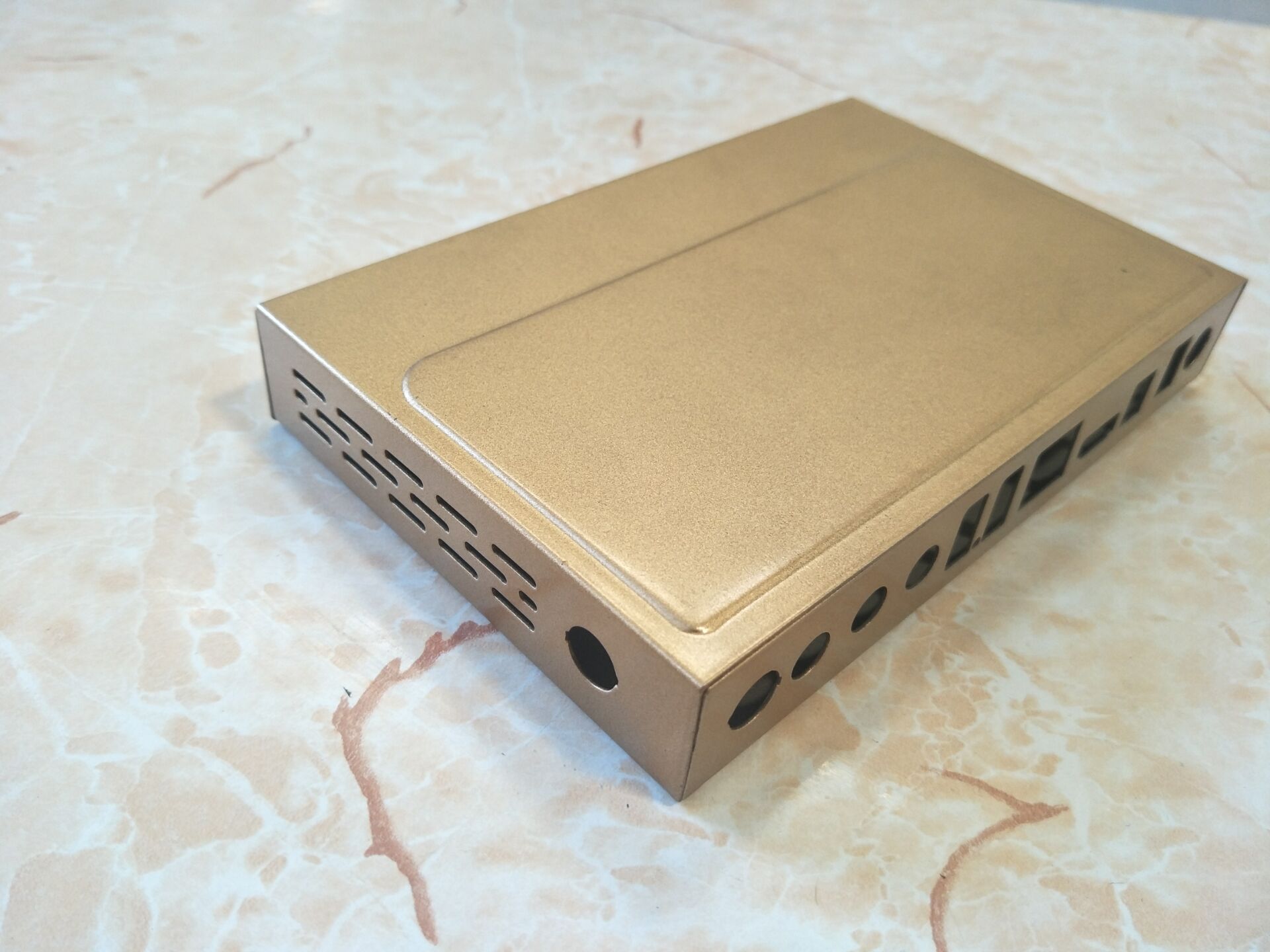 網(wǎng)絡(luò) 機(jī)頂盒 廠家直銷 廠家批發(fā) 佛山批發(fā)廠