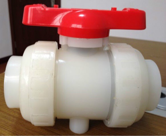 PVDF熱熔球閥   江蘇防腐閥門配件生產(chǎn)銷售