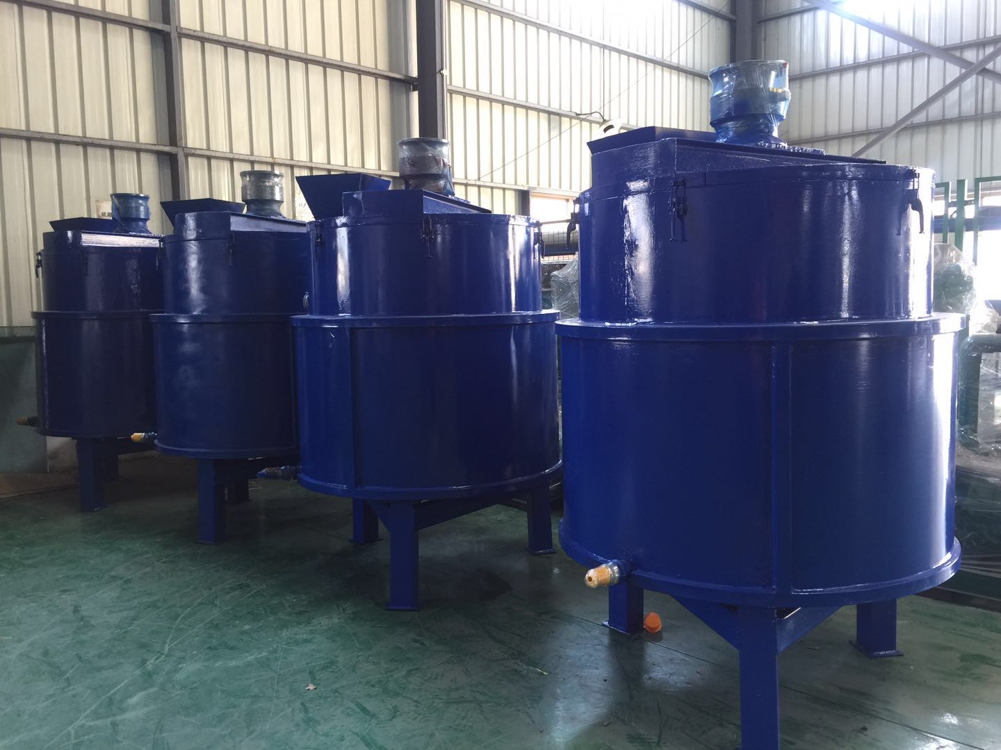 供應(yīng)衛(wèi)浴潔具浴缸樹(shù)脂攪拌機(jī)機(jī)械設(shè)備 衛(wèi)浴樹(shù)脂攪拌機(jī)