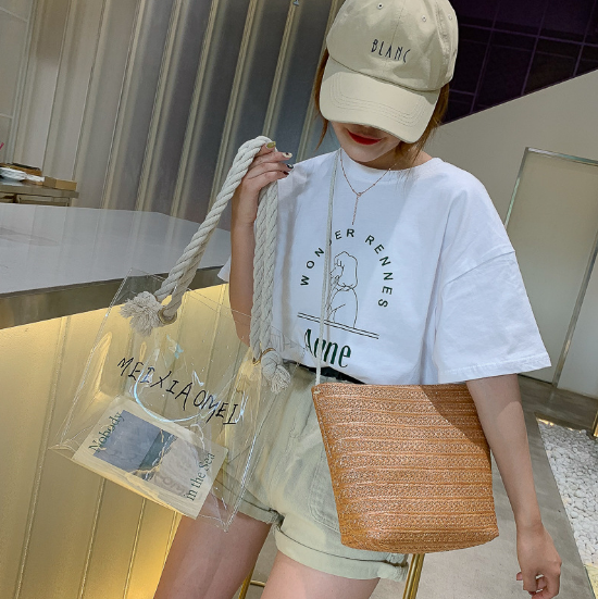 pvc透明包包2019新款夏天ins百搭單肩復(fù)古沙灘大容量手提草編女包