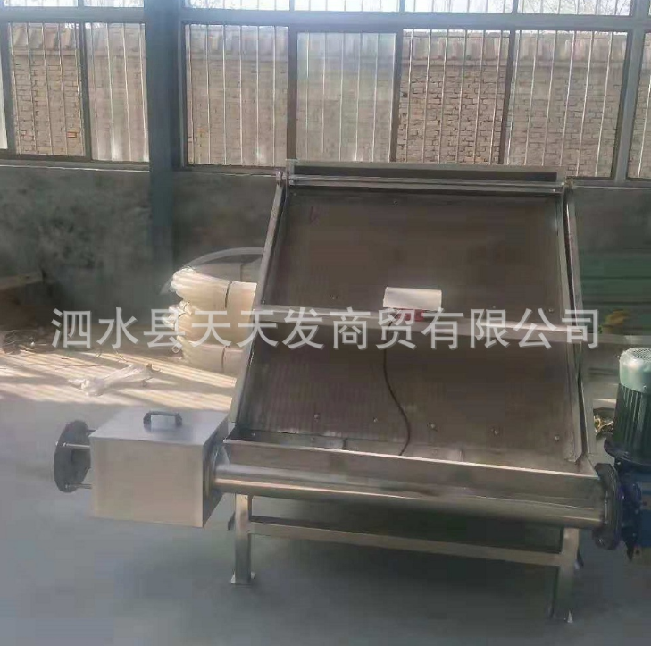 廠家直銷斜篩式干濕糞便分離機(jī)新款價格山東省天天發(fā)固液分離機(jī)